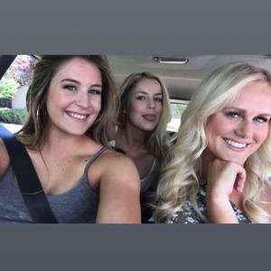 Meet your Posher, Paris